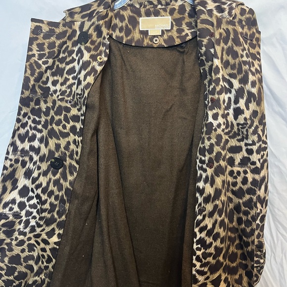 Michael Kors leopard print trench coat, removable liner, size XS. - Picture 3 of 7